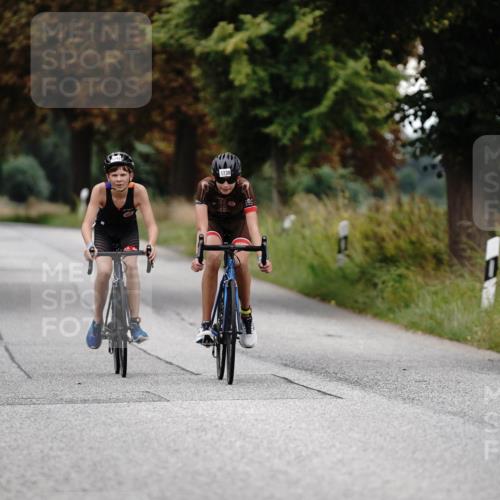 30.08.2026 - Elbe Triathlon Hamburg Michael Burmester http://msf.ph/oto/10060790 30.08.2026 12:27:20 Radfahren 1738, 1742 meine-sportfotos.de