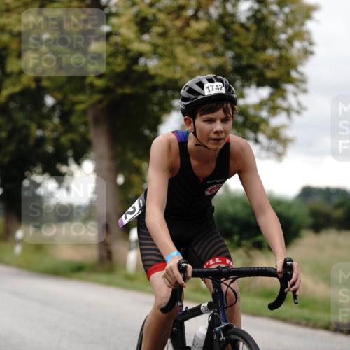 30.08.2026 - Elbe Triathlon Hamburg Michael Burmester http://msf.ph/oto/10060801 30.08.2026 12:27:23 Radfahren 1738, 1742 meine-sportfotos.de
