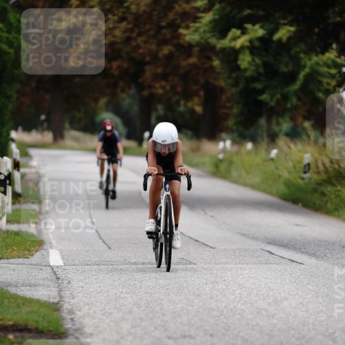 30.08.2026 - Elbe Triathlon Hamburg Michael Burmester http://msf.ph/oto/10060814 30.08.2026 12:27:54 Radfahren 1743, 1747 meine-sportfotos.de