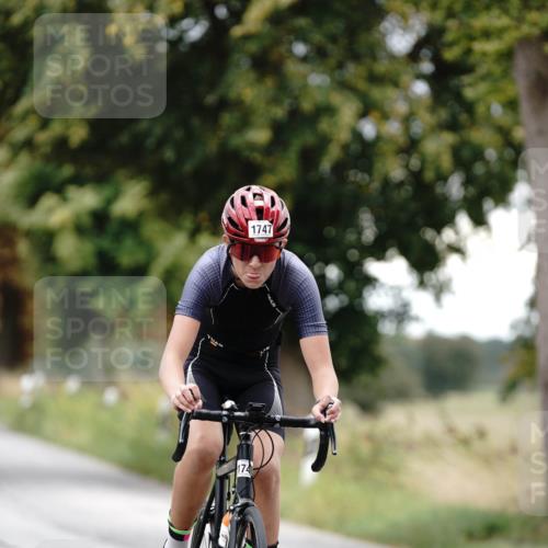 30.08.2026 - Elbe Triathlon Hamburg Michael Burmester http://msf.ph/oto/10060821 30.08.2026 12:27:58 Radfahren 1747 meine-sportfotos.de