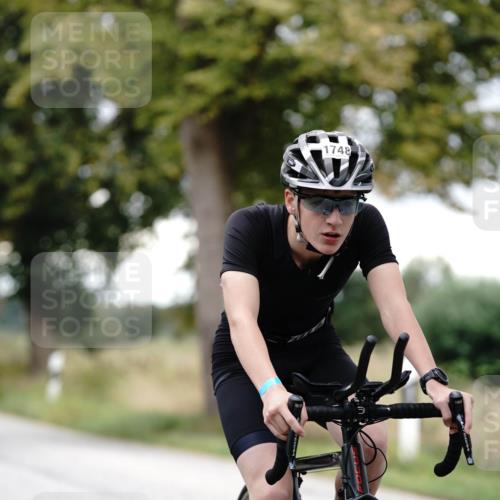 30.08.2026 - Elbe Triathlon Hamburg Michael Burmester http://msf.ph/oto/10060840 30.08.2026 12:28:11 Radfahren 1745, 1748 meine-sportfotos.de