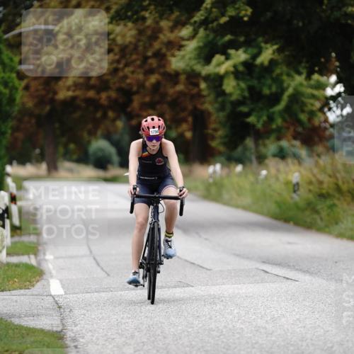 30.08.2026 - Elbe Triathlon Hamburg Michael Burmester http://msf.ph/oto/10060841 30.08.2026 12:28:53 Radfahren 1756 meine-sportfotos.de