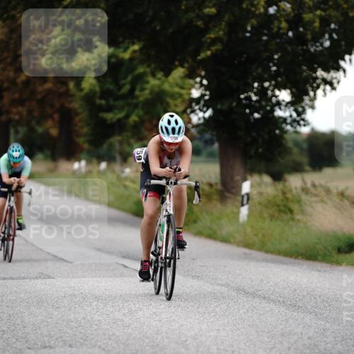 30.08.2026 - Elbe Triathlon Hamburg Michael Burmester http://msf.ph/oto/10060881 30.08.2026 12:30:04 Radfahren 1731, 1759, 1768 meine-sportfotos.de
