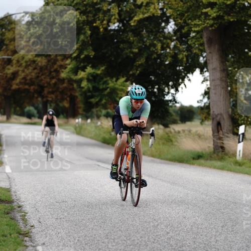 30.08.2026 - Elbe Triathlon Hamburg Michael Burmester http://msf.ph/oto/10060885 30.08.2026 12:30:06 Radfahren 1731, 1759, 1768 meine-sportfotos.de