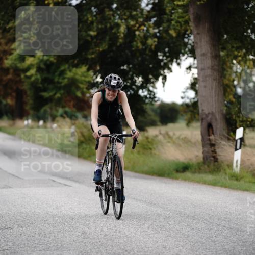 30.08.2026 - Elbe Triathlon Hamburg Michael Burmester http://msf.ph/oto/10060893 30.08.2026 12:30:08 Radfahren 1731, 1768 meine-sportfotos.de