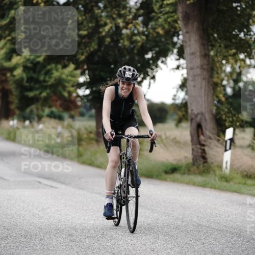 30.08.2026 - Elbe Triathlon Hamburg Michael Burmester http://msf.ph/oto/10060896 30.08.2026 12:30:08 Radfahren 1731, 1768 meine-sportfotos.de