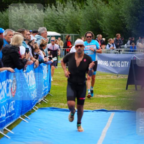 30.08.2026 - Elbe Triathlon Hamburg LAZAROV Photography http://msf.ph/oto/10060899 30.08.2026 11:42:52 Ziel 1238, 1257, 1303, 1325 meine-sportfotos.de