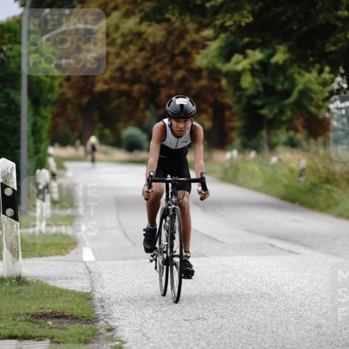 30.08.2026 - Elbe Triathlon Hamburg Michael Burmester http://msf.ph/oto/10060903 30.08.2026 12:30:40 Radfahren 1730 meine-sportfotos.de