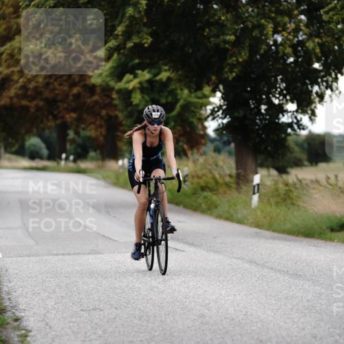 30.08.2026 - Elbe Triathlon Hamburg Michael Burmester http://msf.ph/oto/10060946 30.08.2026 12:32:26 Radfahren 1755 meine-sportfotos.de