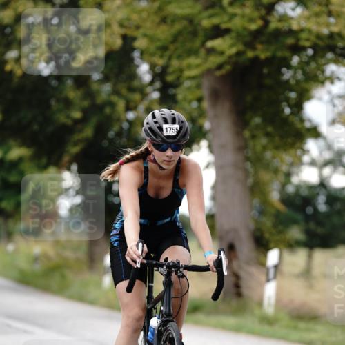 30.08.2026 - Elbe Triathlon Hamburg Michael Burmester http://msf.ph/oto/10060950 30.08.2026 12:32:28 Radfahren 1755 meine-sportfotos.de