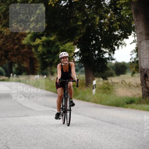 30.08.2026 - Elbe Triathlon Hamburg Michael Burmester http://msf.ph/oto/10060968 30.08.2026 12:36:29 Radfahren 1770 meine-sportfotos.de