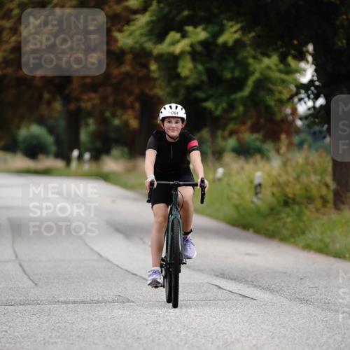 30.08.2026 - Elbe Triathlon Hamburg Michael Burmester http://msf.ph/oto/10060979 30.08.2026 12:38:03 Radfahren  meine-sportfotos.de