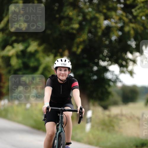 30.08.2026 - Elbe Triathlon Hamburg Michael Burmester http://msf.ph/oto/10060983 30.08.2026 12:38:04 Radfahren  meine-sportfotos.de
