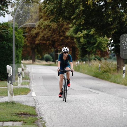 30.08.2026 - Elbe Triathlon Hamburg Michael Burmester http://msf.ph/oto/10060988 30.08.2026 12:39:49 Radfahren 1809 meine-sportfotos.de