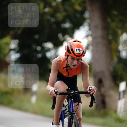 30.08.2026 - Elbe Triathlon Hamburg Michael Burmester http://msf.ph/oto/10061023 30.08.2026 12:41:29 Radfahren 1776, 1792, 1817 meine-sportfotos.de