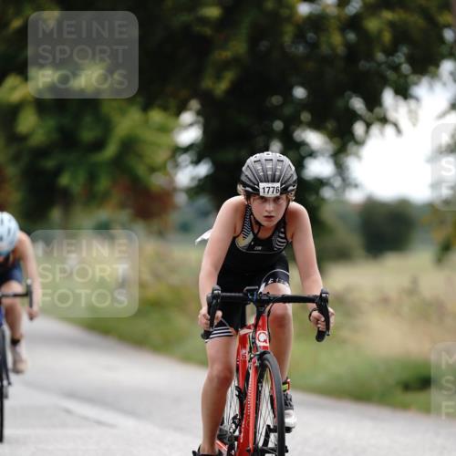 30.08.2026 - Elbe Triathlon Hamburg Michael Burmester http://msf.ph/oto/10061027 30.08.2026 12:41:34 Radfahren 1776, 1817 meine-sportfotos.de