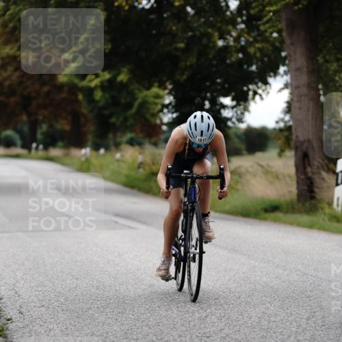 30.08.2026 - Elbe Triathlon Hamburg Michael Burmester http://msf.ph/oto/10061031 30.08.2026 12:41:36 Radfahren 1776, 1817 meine-sportfotos.de