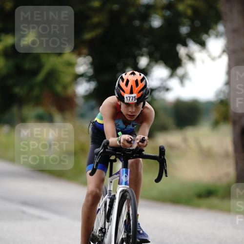30.08.2026 - Elbe Triathlon Hamburg Michael Burmester http://msf.ph/oto/10061047 30.08.2026 12:42:14 Radfahren 1772, 1775, 1812, 1816 meine-sportfotos.de