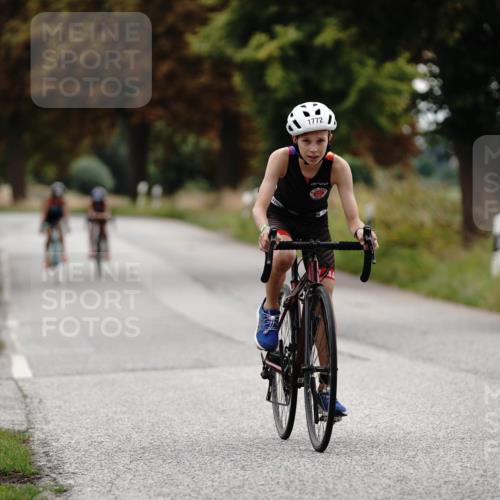 30.08.2026 - Elbe Triathlon Hamburg Michael Burmester http://msf.ph/oto/10061052 30.08.2026 12:42:16 Radfahren 1772, 1775, 1812, 1816 meine-sportfotos.de