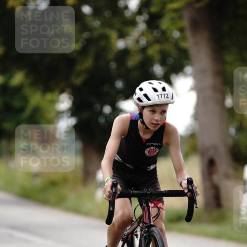 30.08.2026 - Elbe Triathlon Hamburg Michael Burmester http://msf.ph/oto/10061054 30.08.2026 12:42:16 Radfahren 1772, 1775, 1812, 1816 meine-sportfotos.de