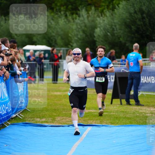 30.08.2026 - Elbe Triathlon Hamburg LAZAROV Photography http://msf.ph/oto/10061080 30.08.2026 11:43:33 Ziel 538, 1156 meine-sportfotos.de