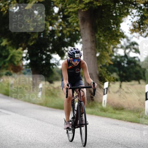 30.08.2026 - Elbe Triathlon Hamburg Michael Burmester http://msf.ph/oto/10061109 30.08.2026 12:43:55 Radfahren 1797, 1822 meine-sportfotos.de