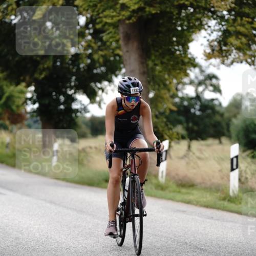 30.08.2026 - Elbe Triathlon Hamburg Michael Burmester http://msf.ph/oto/10061111 30.08.2026 12:43:55 Radfahren 1797, 1822 meine-sportfotos.de