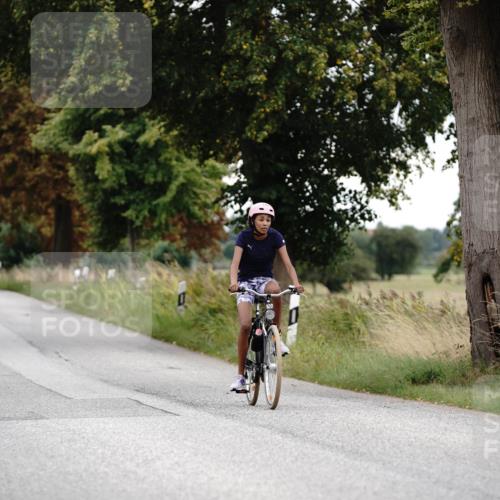 30.08.2026 - Elbe Triathlon Hamburg Michael Burmester http://msf.ph/oto/10061116 30.08.2026 12:44:00 Radfahren 1767 meine-sportfotos.de