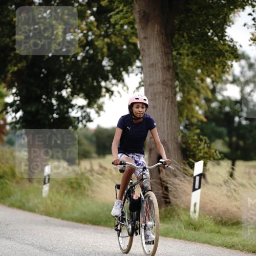 30.08.2026 - Elbe Triathlon Hamburg Michael Burmester http://msf.ph/oto/10061118 30.08.2026 12:44:01 Radfahren 1767 meine-sportfotos.de