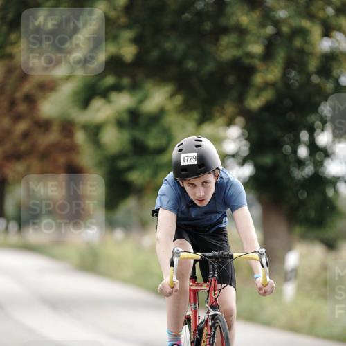 30.08.2026 - Elbe Triathlon Hamburg Michael Burmester http://msf.ph/oto/10061128 30.08.2026 12:44:27 Radfahren 1729 meine-sportfotos.de