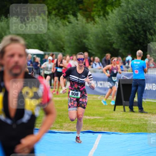 30.08.2026 - Elbe Triathlon Hamburg LAZAROV Photography http://msf.ph/oto/10061139 30.08.2026 11:43:47 Ziel 816, 847, 908, 1273, 1345, 1434 meine-sportfotos.de