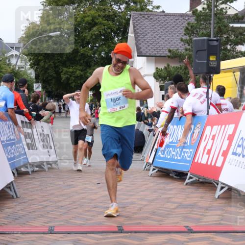 30.08.2026 - Blankeneser Heldenlauf Lena Gebhardt http://msf.ph/oto/10061178 30.08.2026 12:30:53 Ziel 2663, 2886, 4001 meine-sportfotos.de