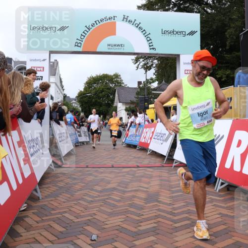 30.08.2026 - Blankeneser Heldenlauf Lena Gebhardt http://msf.ph/oto/10061195 30.08.2026 12:30:54 Ziel 2663, 2886, 4001, 4458 meine-sportfotos.de