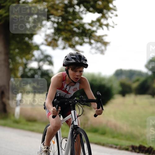 30.08.2026 - Elbe Triathlon Hamburg Michael Burmester http://msf.ph/oto/10061199 30.08.2026 12:46:57 Radfahren 1786 meine-sportfotos.de