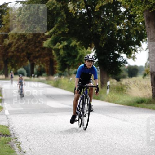 30.08.2026 - Elbe Triathlon Hamburg Michael Burmester http://msf.ph/oto/10061201 30.08.2026 12:47:37 Radfahren 1777, 1782 meine-sportfotos.de
