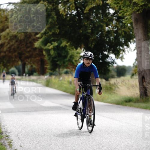 30.08.2026 - Elbe Triathlon Hamburg Michael Burmester http://msf.ph/oto/10061205 30.08.2026 12:47:37 Radfahren 1777, 1782 meine-sportfotos.de