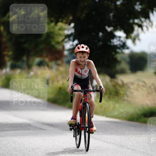30.08.2026 - Elbe Triathlon Hamburg Michael Burmester http://msf.ph/oto/10061226 30.08.2026 12:47:56 Radfahren 1789 meine-sportfotos.de