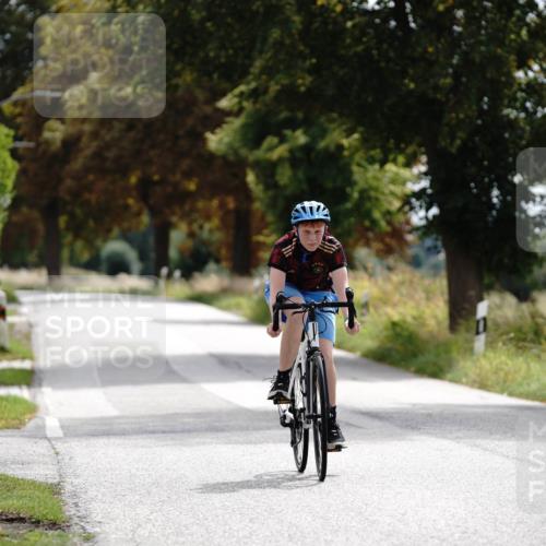 30.08.2026 - Elbe Triathlon Hamburg Michael Burmester http://msf.ph/oto/10061233 30.08.2026 12:48:07 Radfahren 1800 meine-sportfotos.de