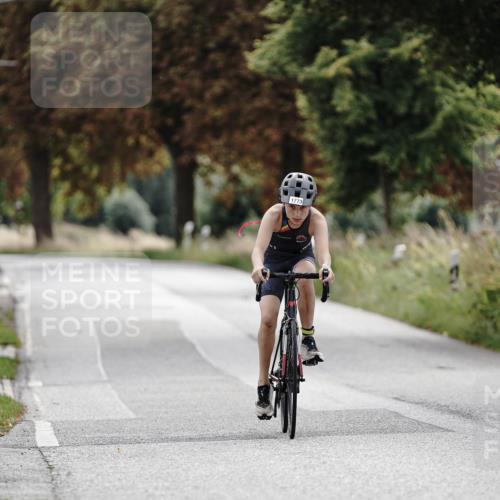 30.08.2026 - Elbe Triathlon Hamburg Michael Burmester http://msf.ph/oto/10061239 30.08.2026 12:48:33 Radfahren 1773 meine-sportfotos.de