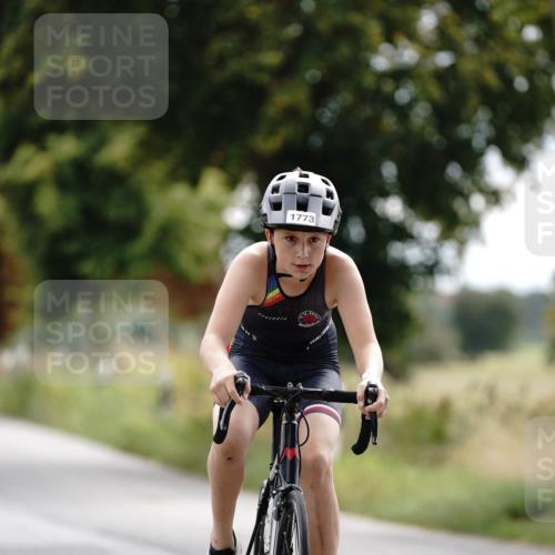 30.08.2026 - Elbe Triathlon Hamburg Michael Burmester http://msf.ph/oto/10061244 30.08.2026 12:48:34 Radfahren 1773 meine-sportfotos.de
