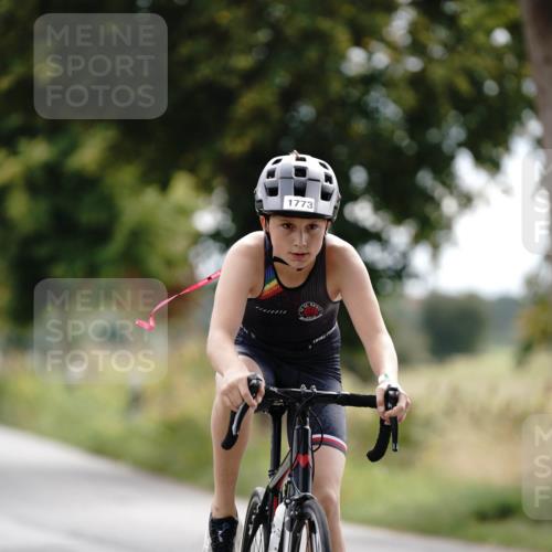 30.08.2026 - Elbe Triathlon Hamburg Michael Burmester http://msf.ph/oto/10061246 30.08.2026 12:48:34 Radfahren 1773 meine-sportfotos.de