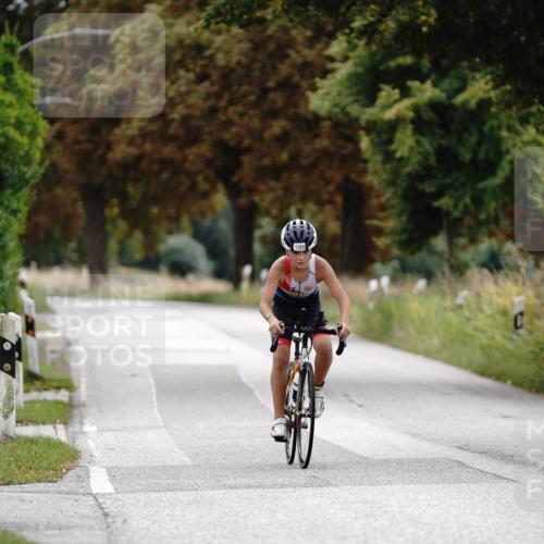 30.08.2026 - Elbe Triathlon Hamburg Michael Burmester http://msf.ph/oto/10061261 30.08.2026 12:50:13 Radfahren 1785 meine-sportfotos.de