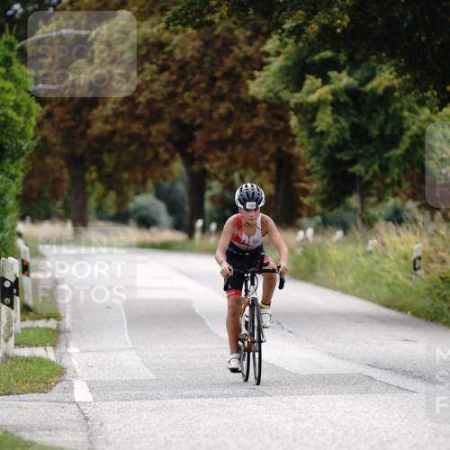 30.08.2026 - Elbe Triathlon Hamburg Michael Burmester http://msf.ph/oto/10061264 30.08.2026 12:50:13 Radfahren 1785 meine-sportfotos.de