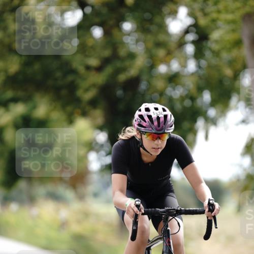 30.08.2026 - Elbe Triathlon Hamburg Michael Burmester http://msf.ph/oto/10061275 30.08.2026 12:51:25 Radfahren 1830 meine-sportfotos.de