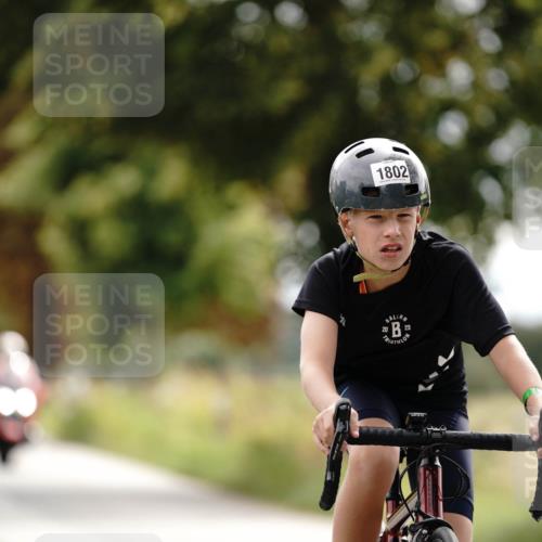 30.08.2026 - Elbe Triathlon Hamburg Michael Burmester http://msf.ph/oto/10061300 30.08.2026 12:52:36 Radfahren 1802 meine-sportfotos.de