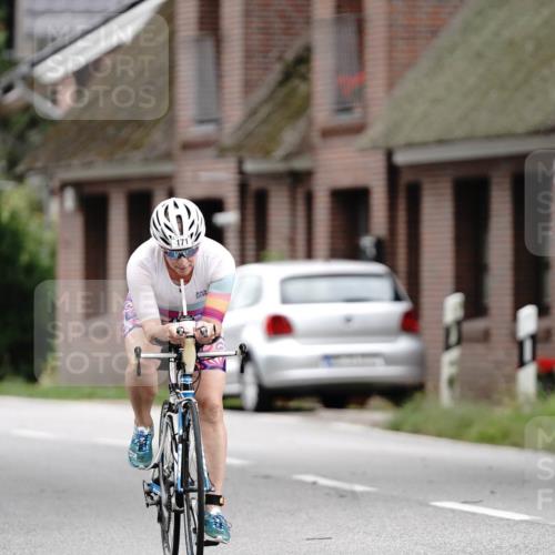 30.08.2026 - Elbe Triathlon Hamburg Michael Burmester http://msf.ph/oto/10061317 30.08.2026 14:09:47 Radfahren 171, 175 meine-sportfotos.de