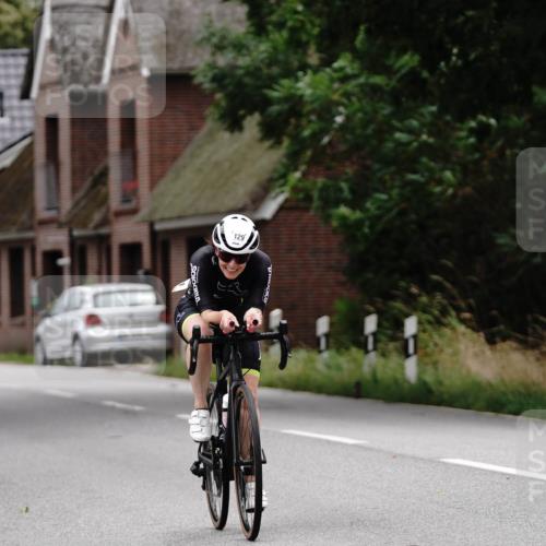 30.08.2026 - Elbe Triathlon Hamburg Michael Burmester http://msf.ph/oto/10061364 30.08.2026 14:13:18 Radfahren  meine-sportfotos.de
