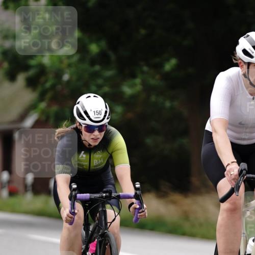 30.08.2026 - Elbe Triathlon Hamburg Michael Burmester http://msf.ph/oto/10061381 30.08.2026 14:13:46 Radfahren 150 meine-sportfotos.de