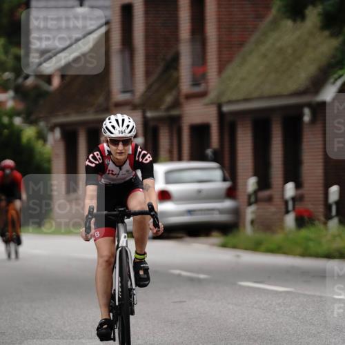 30.08.2026 - Elbe Triathlon Hamburg Michael Burmester http://msf.ph/oto/10061389 30.08.2026 14:14:02 Radfahren 136, 164, 170 meine-sportfotos.de