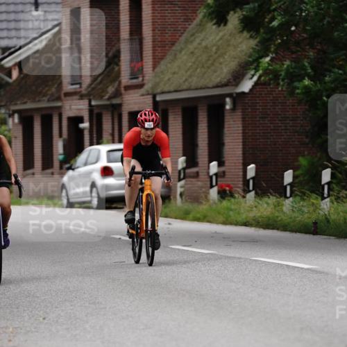 30.08.2026 - Elbe Triathlon Hamburg Michael Burmester http://msf.ph/oto/10061398 30.08.2026 14:14:05 Radfahren 136, 141, 164, 170 meine-sportfotos.de